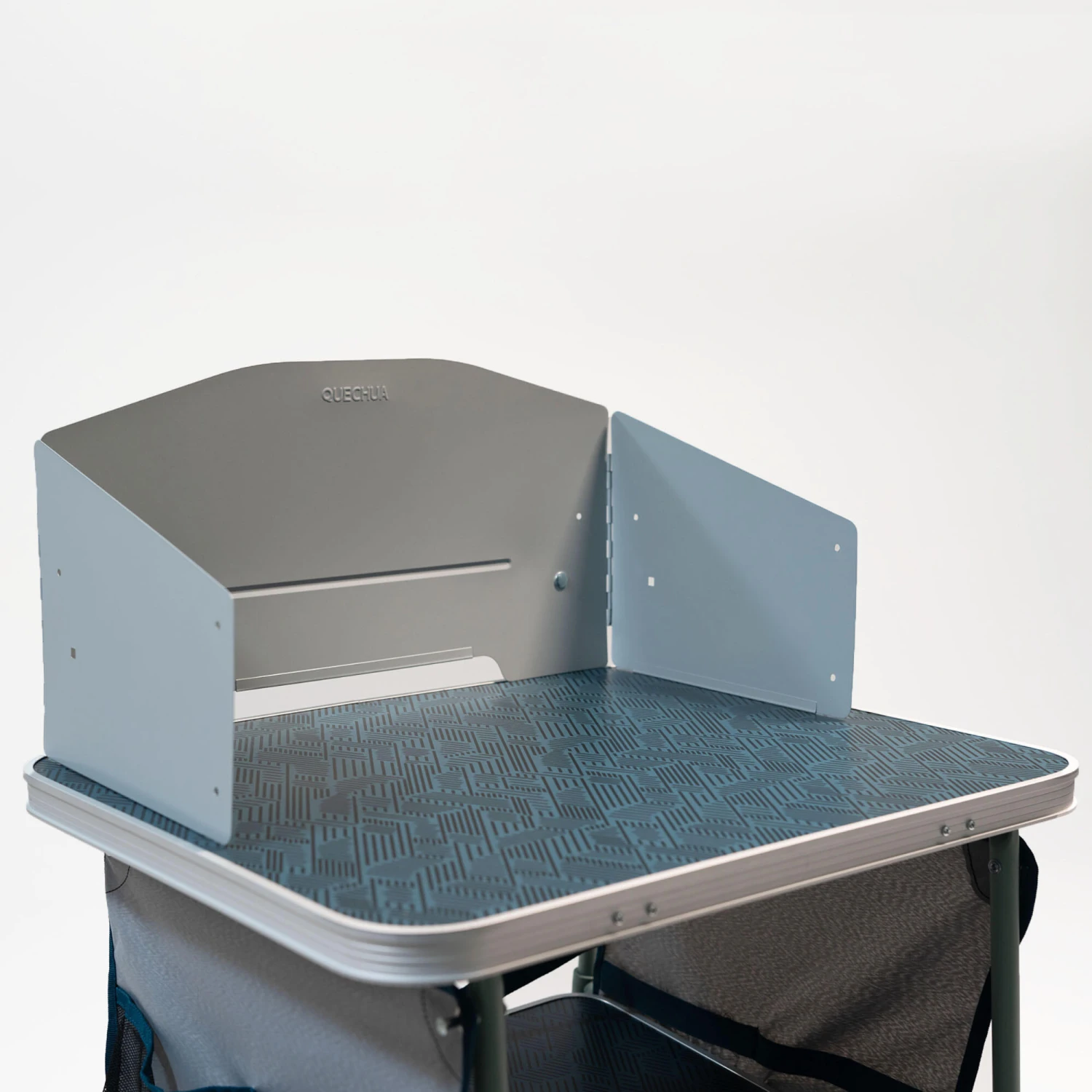 Quechua Adjustable Windshield For A Campsite Cooking Table Or Worktop - Image 5