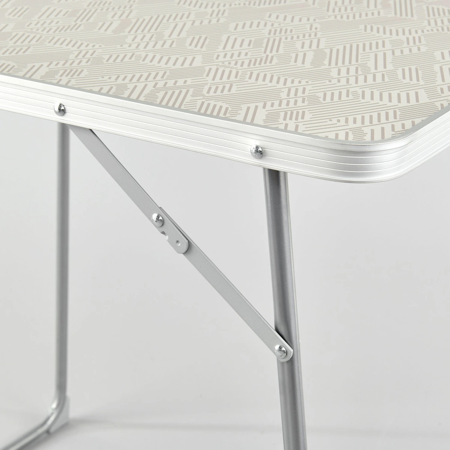 Quechua FOLDING CAMPING TABLE – 2 TO 4 PEOPLE - Image 13