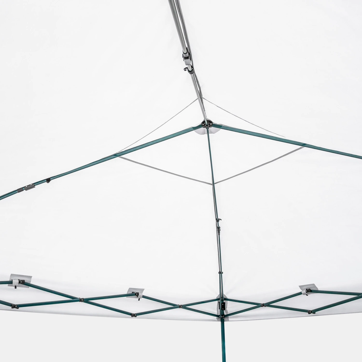 Quechua 8 Man Camping Shelter Gazebo - Image 4