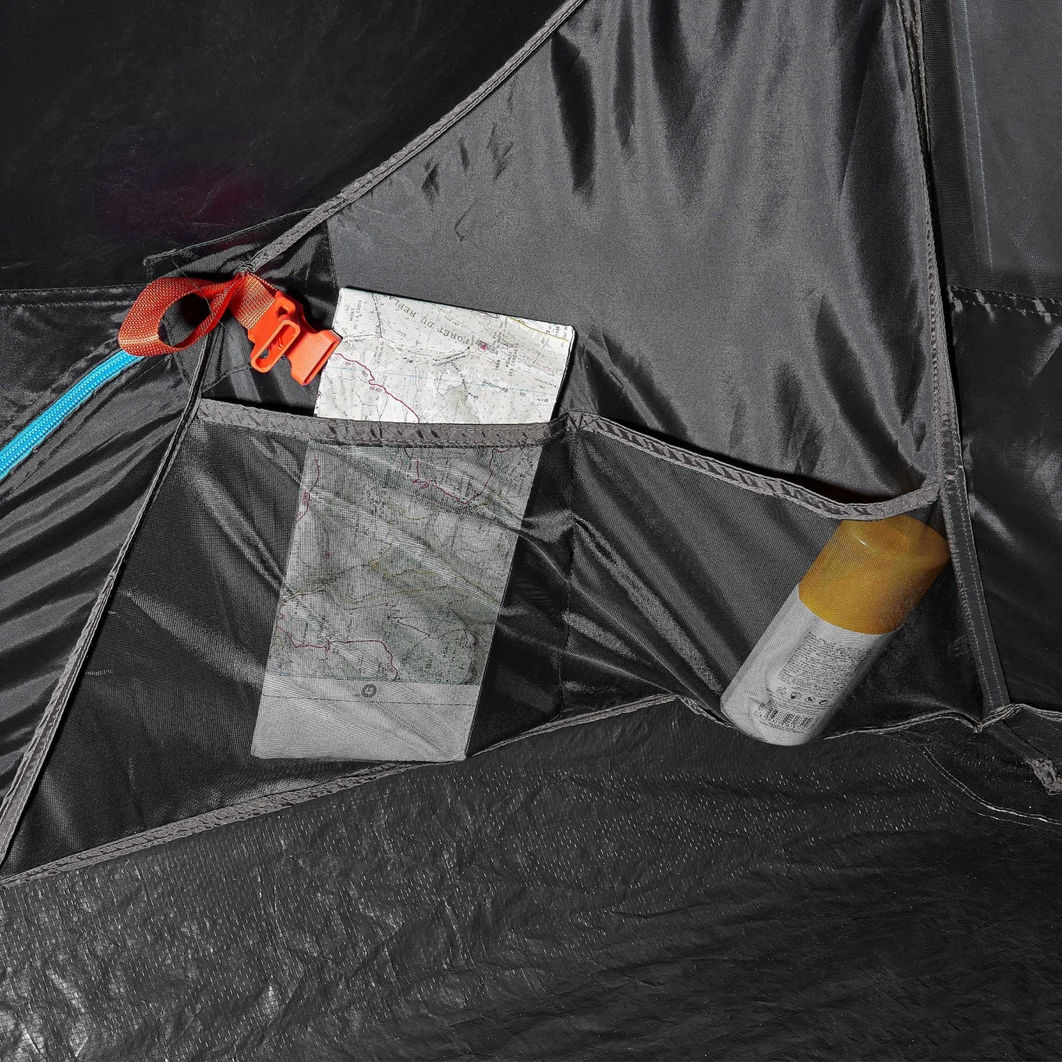 Quechua 2 Man Pop-Up Blackout Tent - Image 19