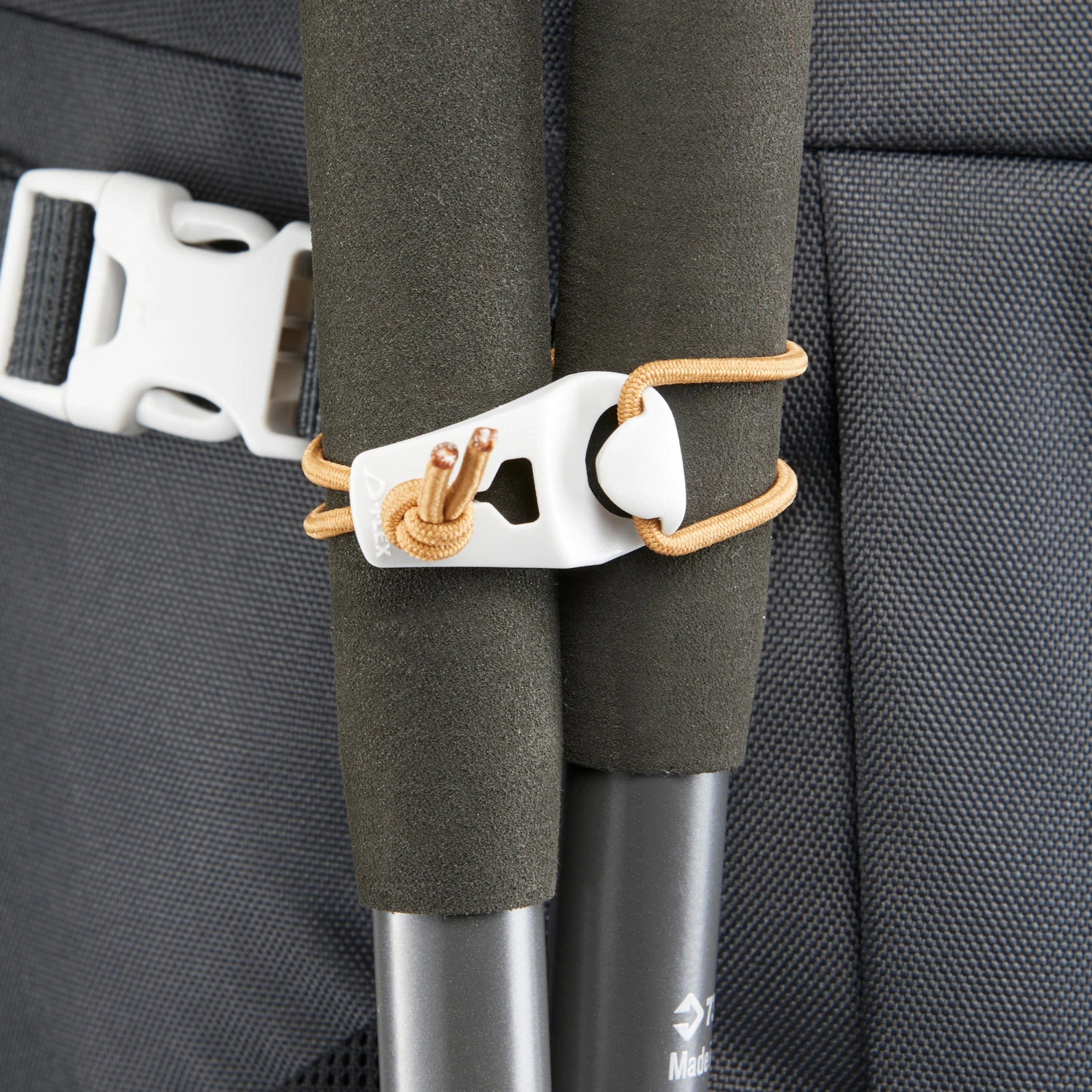 Quechua Hiking Backpack 30L - Image 8