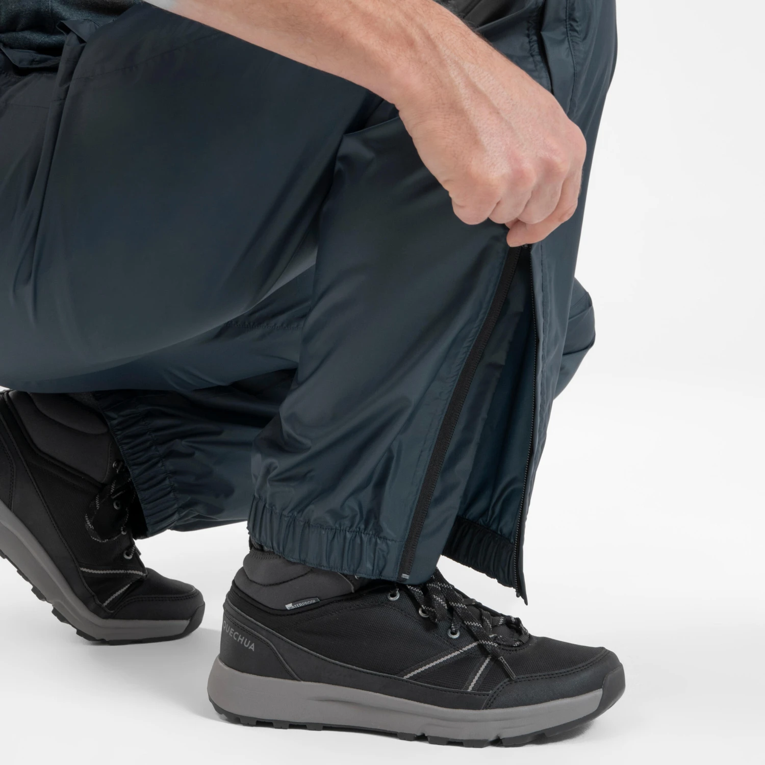 Quechua Men's Waterproof Hiking Over Trousers - Image 7