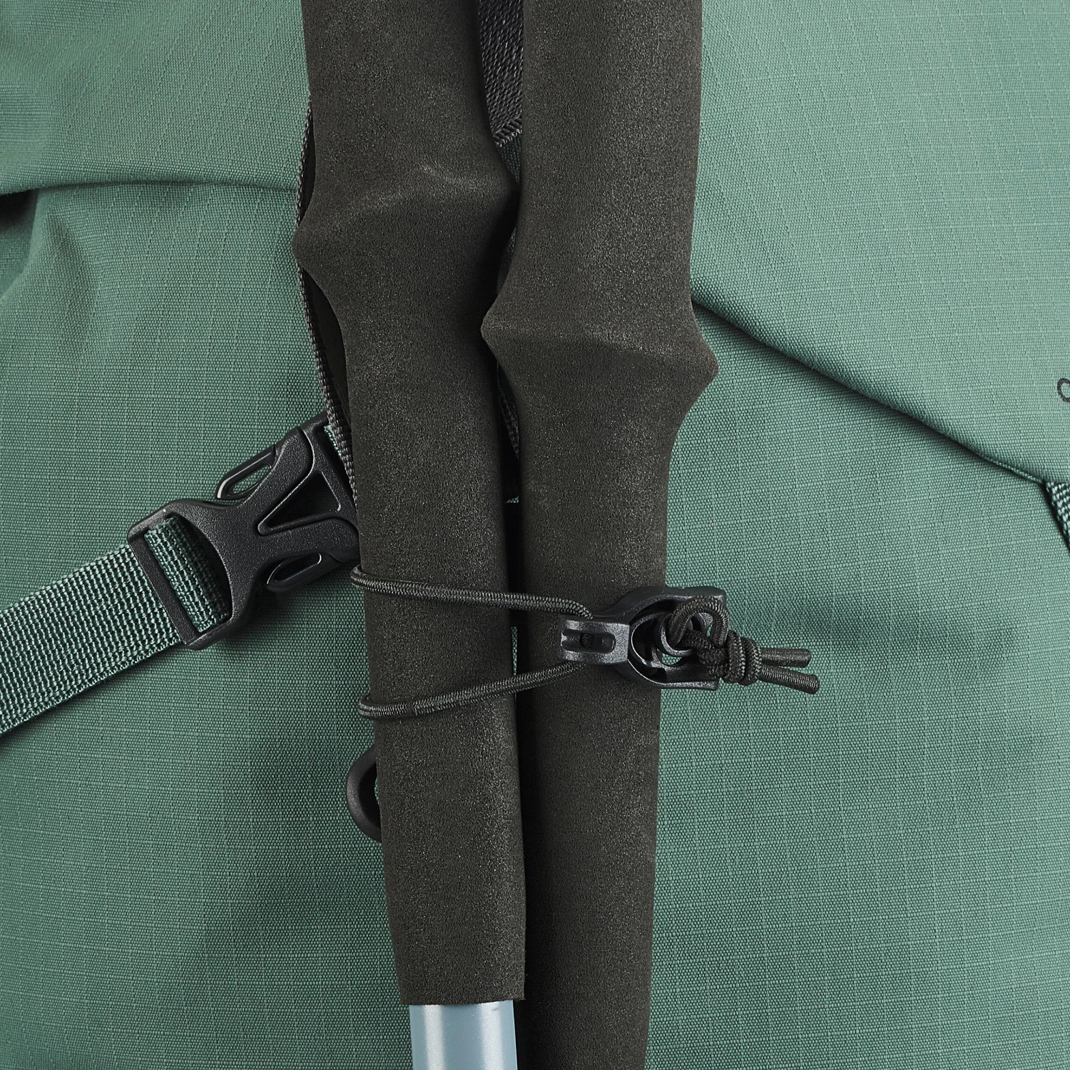 Quechua Mountain Walking 30 L Backpack MH500 - Image 14